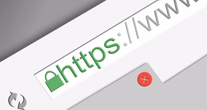 Google elimina en Chrome la dirección completa en la barra de las URL para comba