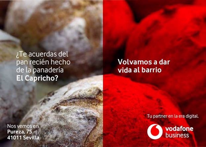 Vodafone cede soportes de publicidad exterior a pequeños negocios de Málaga y Sevilla. 