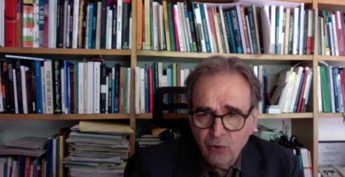 El teniente de alcalde de Cultura de Barcelona, Joan Subirats, ha insistido este martes en que los informes encargados por el Ayuntamiento desaconsejan ubicar el Museo Hermitage en la Nova Bocana del Puerto de Barcelona.