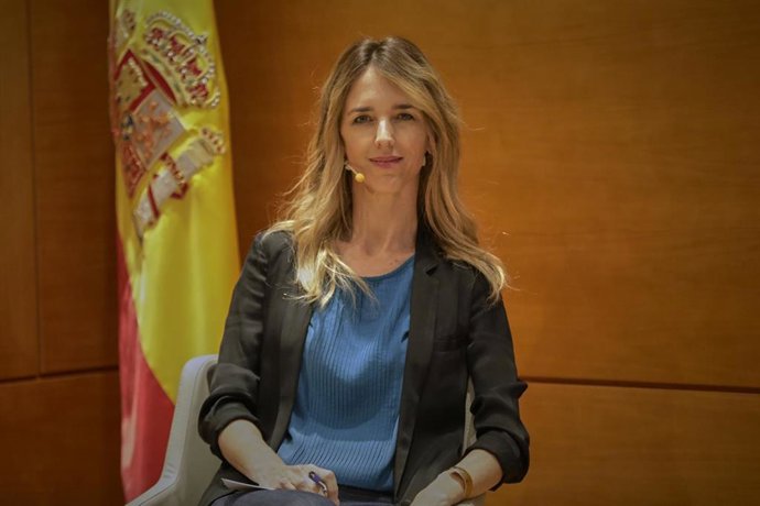 La portavoz del PP en el Congreso, Cayetana Álvarez de Toledo, durante su participación en la presentación del libro del economista Daniel Lacalle, en la Fundación Rafael del Pino, Madrid (España) a 4 de junio de 2020.