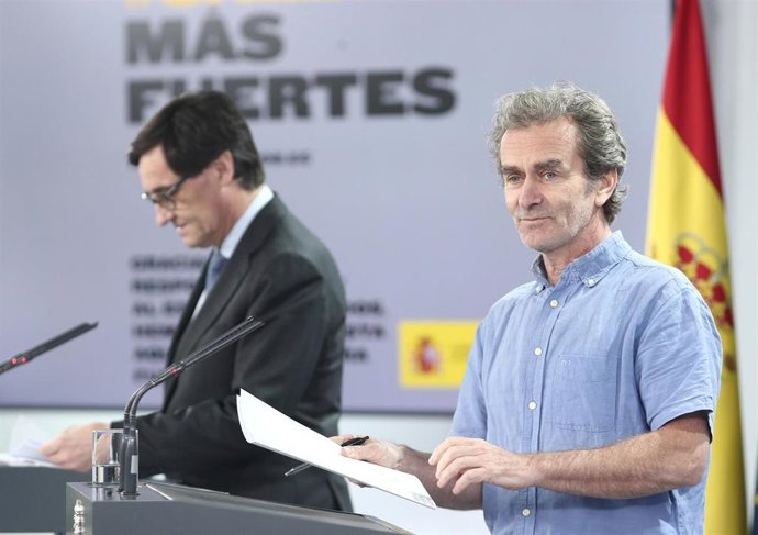Salvador Illa y Fernando Simón