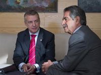 Urkullu y Revilla celebrarán un acto conjunto el viernes en el límite de Bizkaia con Cantabria