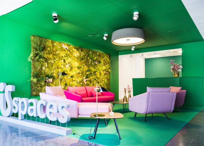 Uno de los espacios de iSspaces, el centro de negocio de Insur en Sevilla, que obtiene el certificado de AENOR en Calidad y Medio Ambiente