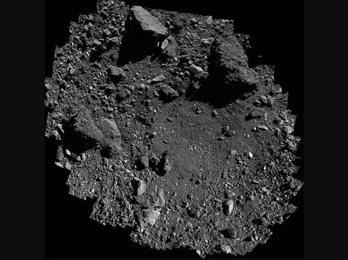 El área para muestras del asteroide Bennu, a 4 milímetros por píxel