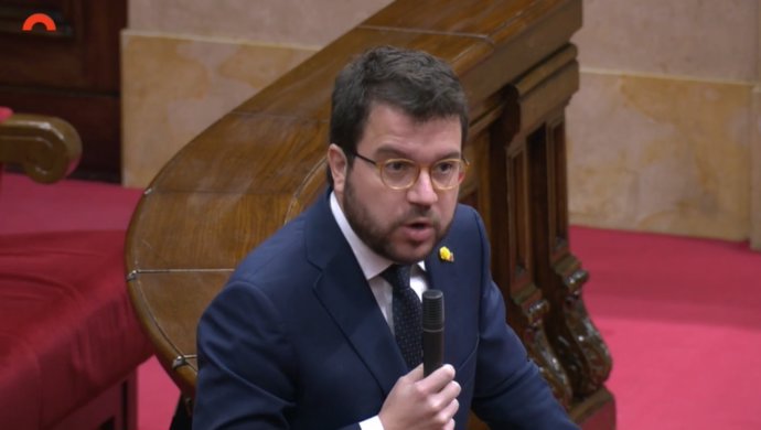 El vicepresident del Govern, Pere Aragons, en el ple del Parlament del 17 de juny.