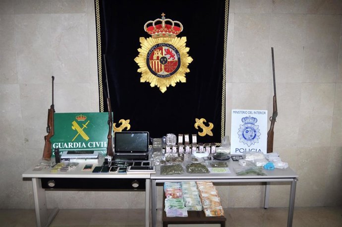 Efectos intervenidos en la Operación Virgo en Ourense contra el tráfico de drogas.