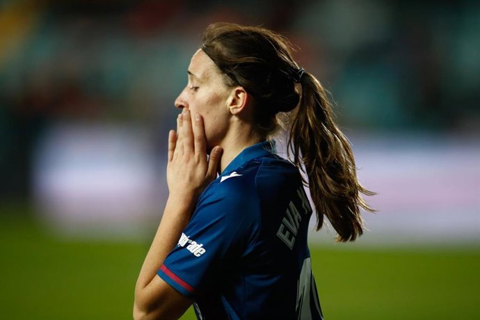 Eva Navarro, jugadora del Levante y una de las futbolistas de la Lista de Compensación 