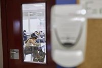 La Consejería dice que el 33% de los alumnos de 2 de Bachillerato citados han acudido a las clases presenciales