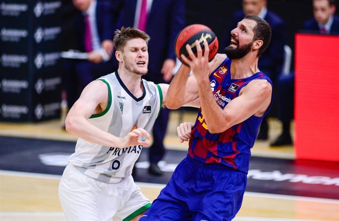 Mirotic en el Barcelona - Joventut