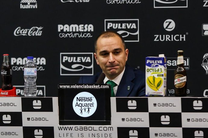 Carles Duran head coach of Club Joventut Badalona in Press Conferencs during Liga Endesa Regular Season Round 17 match between. Valencia Basket v Club Joventut Badalona played at  Fuente de San Luis Pavilion. In Valencia, Espain. January 12, 2020.