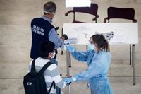 Villacís ve bien realizar PCR a los viajeros en Barajas: "El virus puede aparecer en cualquier momento"