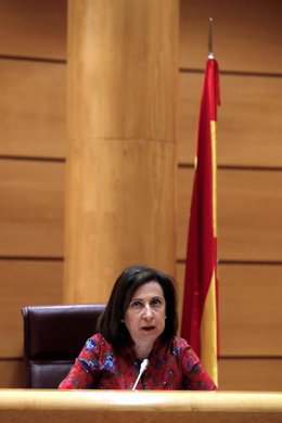 La ministra española de Defensa, Margarita Robles, comparece este viernes ante una comisión del Senado, para hacer balance de la actuación de las Fuerzas Armadas en los dispositivos de prevención del coronavirus después de que varios militares que viaja