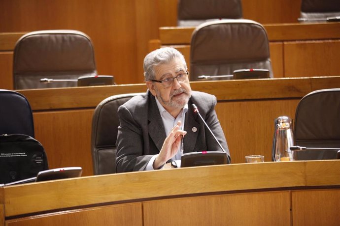 El rector de la Universidad de Zaragoza, José Antonio Mayoral.