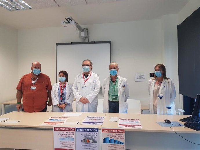 Xosé Luis Martínez, María José Diéguez, Manuel González Moreira, Malules Carbajo Y La Representante Del Sindicato De Técnicos De Enfermería, Pepa Freire, Duante La Rueda De Prensa