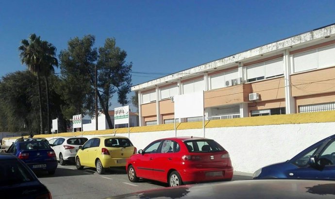 Fachada del CEIP Fernando Feliú de Gerena 