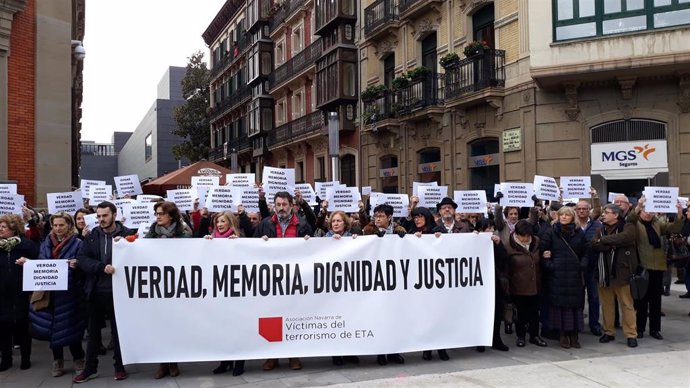 Concentración de Anvite contra la iniciativa de Sare en Pamplona