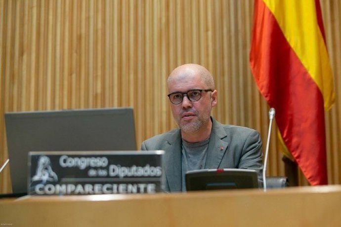 El secretario general de CC.OO., Unai Sordo, en su comparecencia ante la comisión parlamentaria para la reconstrucción