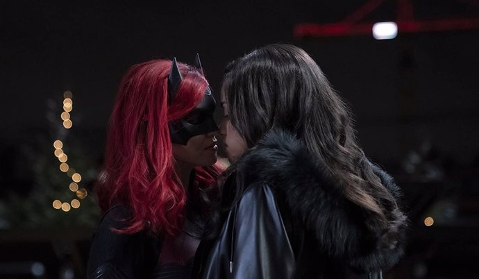 La salida de Kate Kane de Batwoman provoca un agujero de guion en el Arrowverso