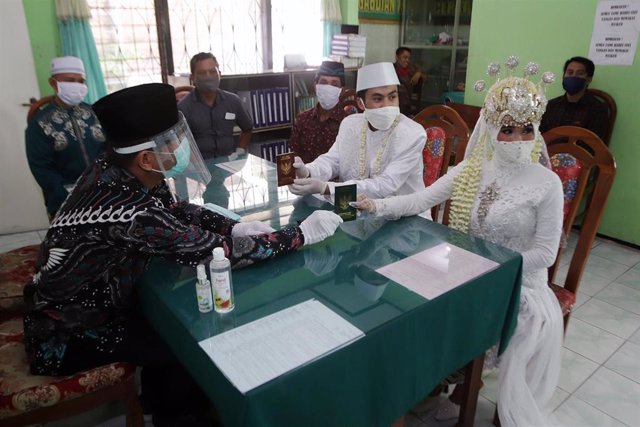 Una boda en la localidad de Surabaya, en Indonesia