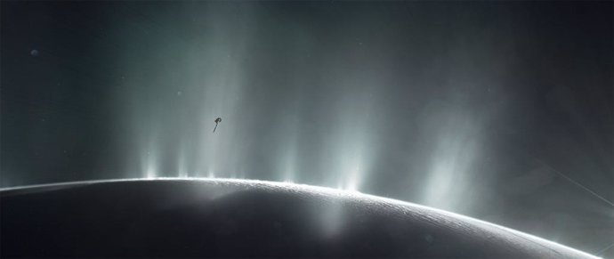 Mundos como Encélado o Europa probablemente son comunes en la galaxia
