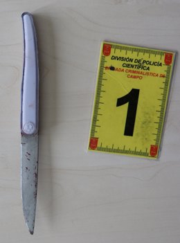 Navaja utilizada por el detenido