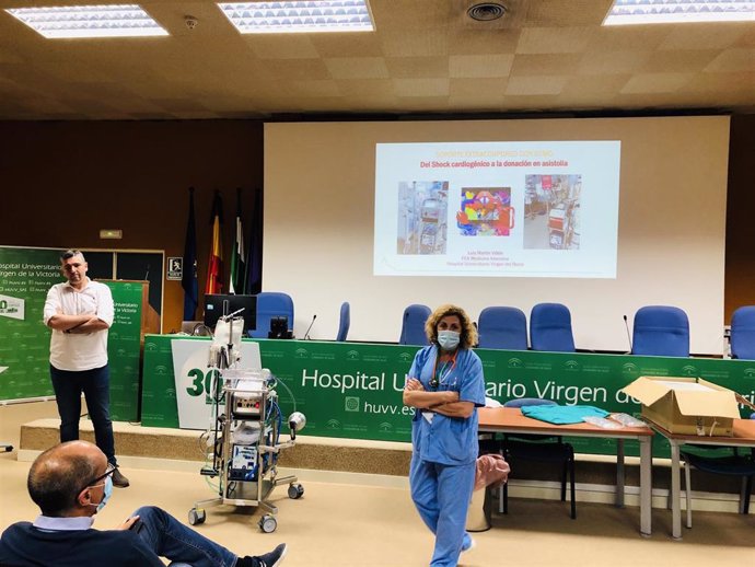 El Hospital CLínico Universitario Virgen de la Victoria de Málaga incorpora un nuvo equipo de soporte vital para pacientes críticos (ECMO)