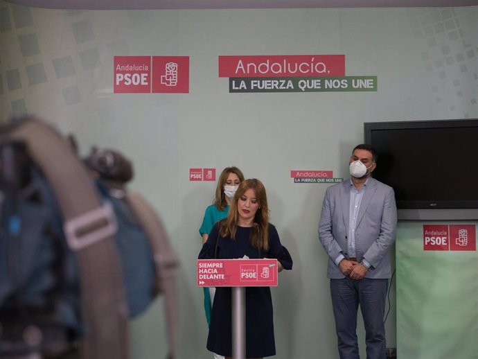 Rueda de prensa de la secretaria general del PSOE de Sevilla, Verónica Pérez.