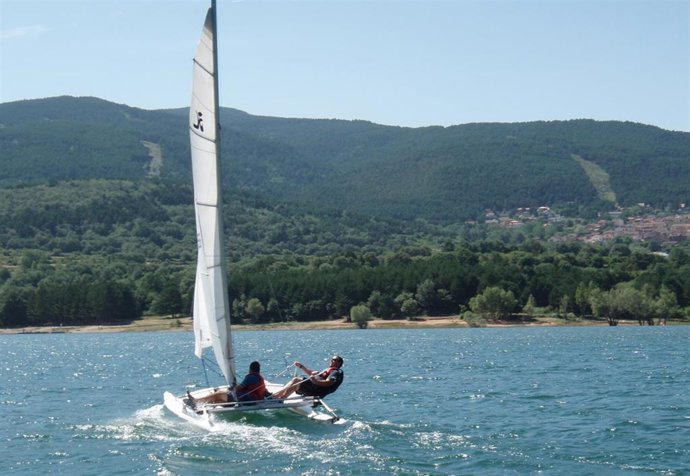 CLUB NÁUTICO EL RASILLO