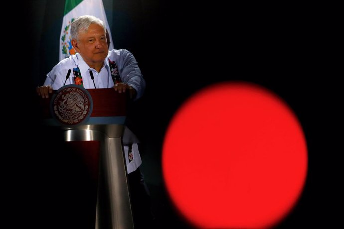 México.- El partido gubernamental MORENA presenta una denuncia por un presunto u