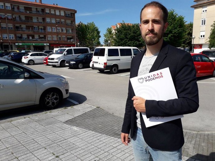 El candidato a la Alcaldía de Santa Cruz de Bezana por Unidas Podemos, Luis del Piñal,