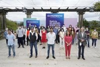 Gómez-Reino tacha a Feijóo de "radical disfrazado de moderado" y lo acusa de querer "sobornar" a los sanitarios