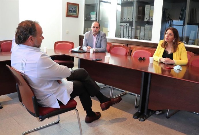 Reunión sobre el túnel de San Silvestre