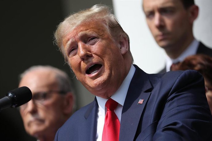 EEUU.- Trump defiende su liderazgo en el mitin de Oklahoma contra "el extremismo