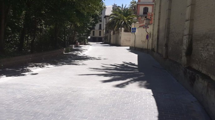 Paseo del Generalife reparado