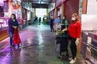 Andalucía baja a los diez pacientes en UCI y alcanza los 45 hospitalizados por Covid-19, uno más en 24 horas