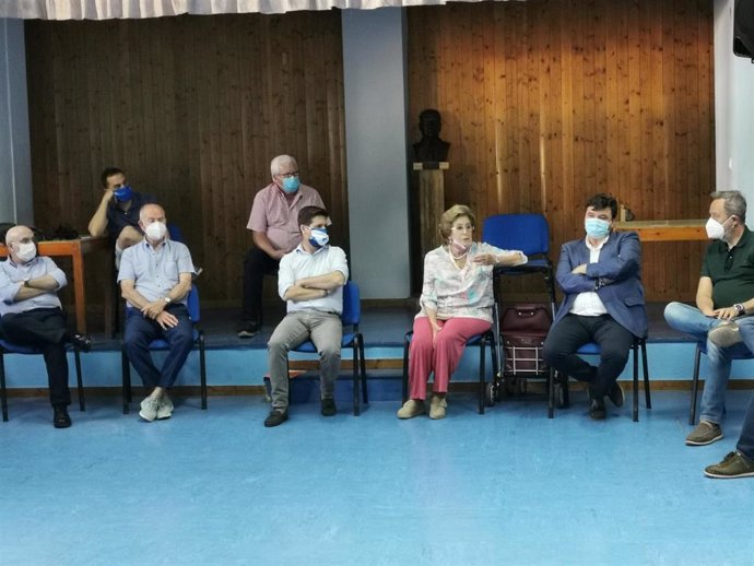 El portavoz del Grupo Municipal de Ciudadanos en Huelva, Guillermo García de Longoria, en la reunión