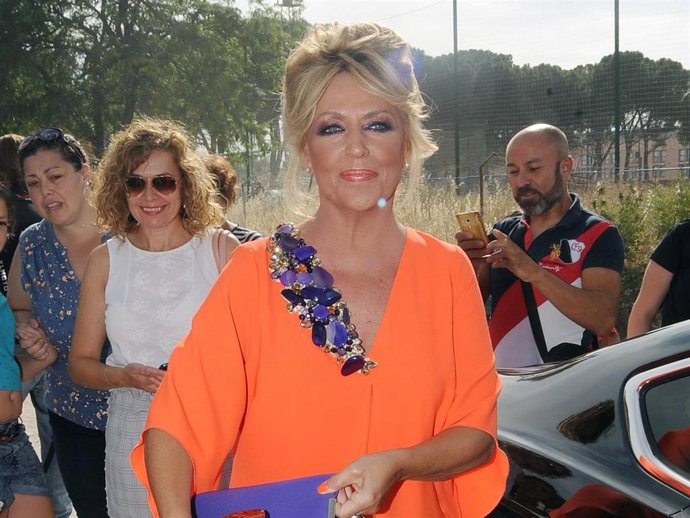 LOS COMPAÑEROS DE BELÉN ESTEBAN LO DAN TODO EN LA BODA DEL AÑO
