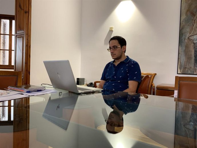 El conseller de Modelo Económico, Turismo y Trabajo, Iago Negueruela.