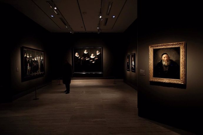 Sala con algunas de las obras expuestas en la presentación de la exposición 'Rembrandt y el retrato en Ámsterdam, 1590-1670' en el Museo Thyssen de Madrid (España), 17 de febrero de 2020.