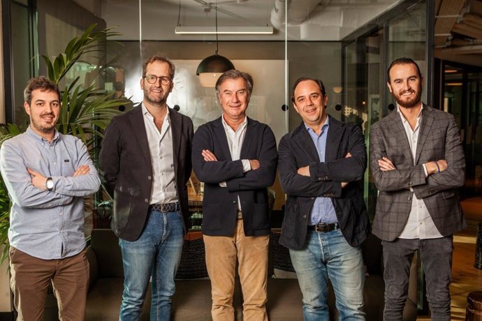 Equipo de 'startup' Wecity, liderada por Rafael Merry de Val (en el centro).