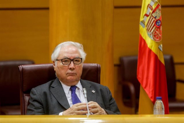 El ministro de Universidades, Manuel Castells, durante su comparecencia en el Senado este lunes.
