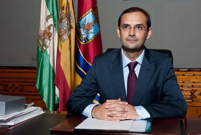 Vcitor Mora, alcalde de Sanlúcar de Barrameda
