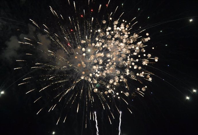 Castell de focs en una imatge d'arxiu.