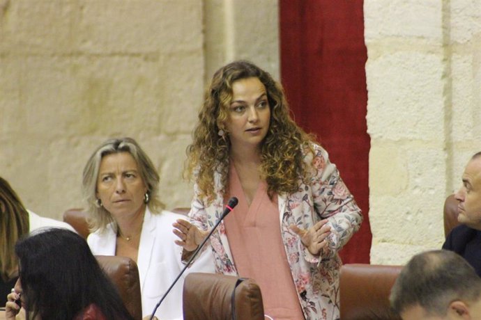Marta Escrivá en el Parlamento de Andalucía