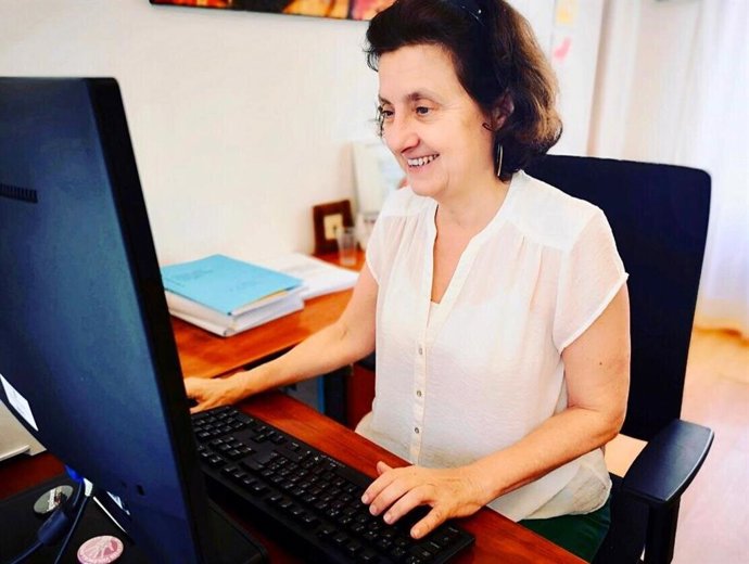 La consellera de Asuntos Sociales y Deportes, Fina Santiago