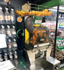 Mercadona recupera el servicio de zumo de naranja recién exprimido en 600 tienda