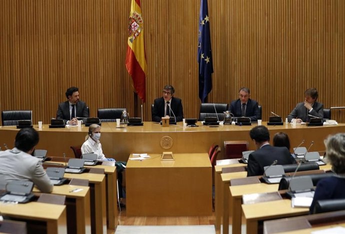 Reunión de la Comisión de Reconstrucción 