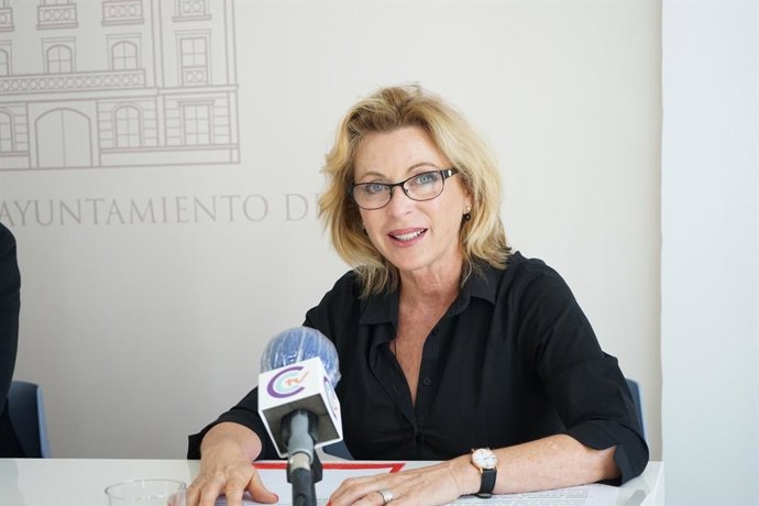 La delegada territorial de Empleo, Formación, Trabajo Autónomo, Economía, Conocimiento, Empresas y Universidad de la Junta de Andalucía en Málaga, Carmen Sánchez Sierra