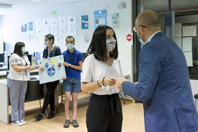 Lucía Garralda Sancena gana la V edición del Iruñarrivial.