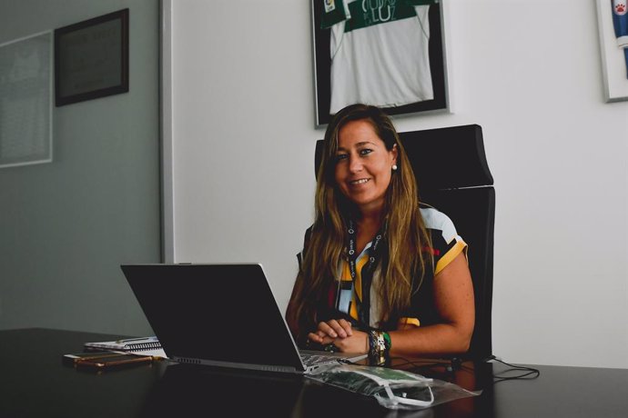 Fútbol. La Directora General del Elche Patricia Rodríguez, primera mujer que ocu